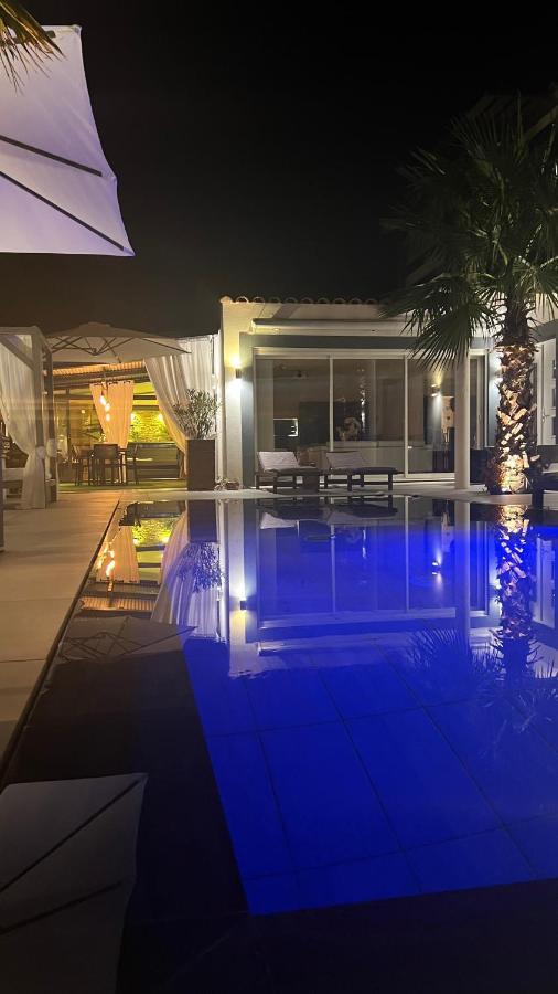 마우세인레알파일즈 Mon Petit Bali B&B 외부 사진