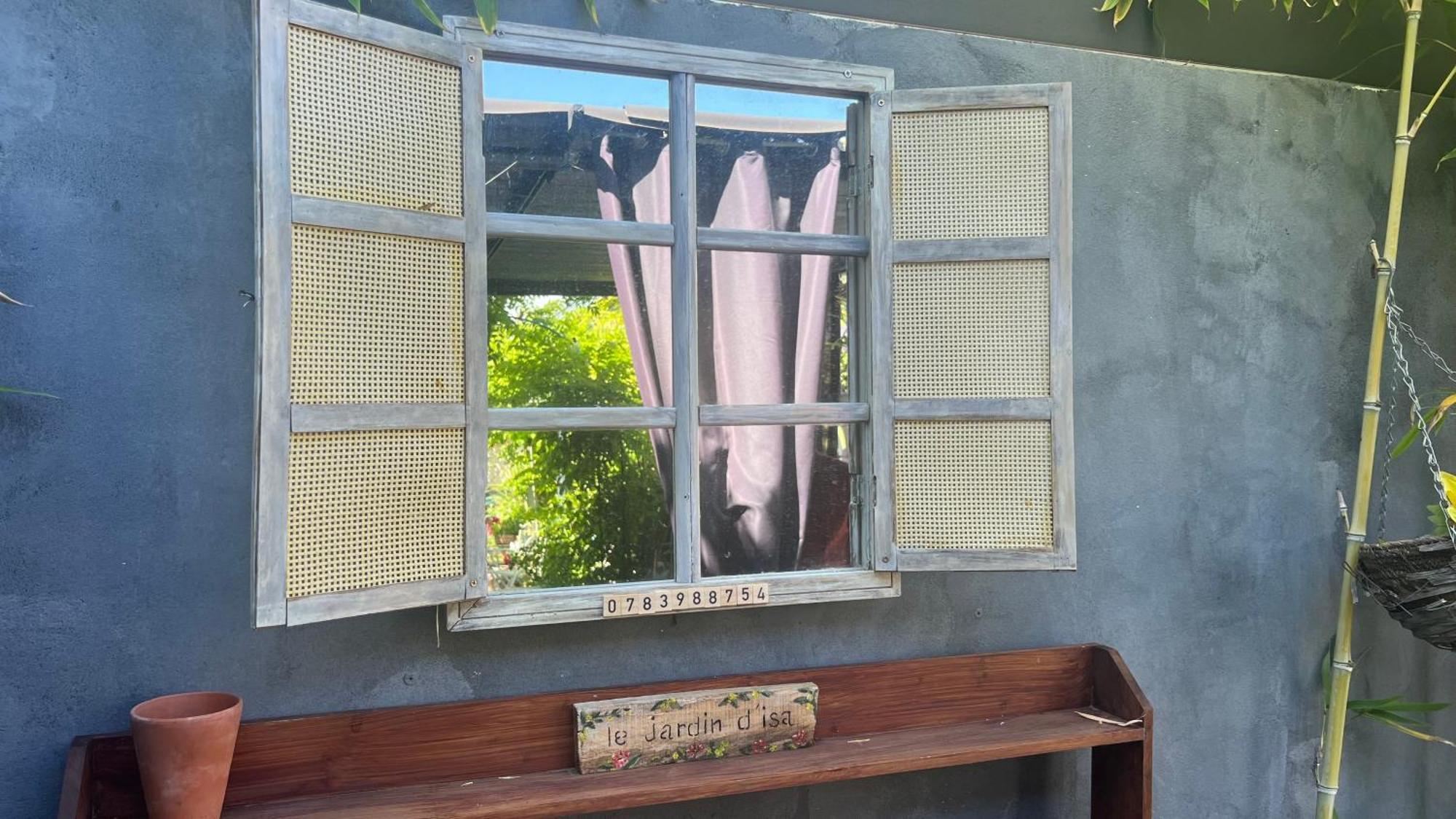 마우세인레알파일즈 Mon Petit Bali B&B 외부 사진